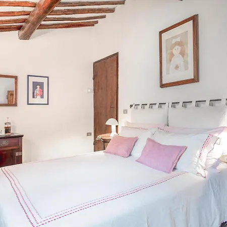 3 Bedroom Cozy In