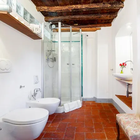 3 Bedroom Cozy In *